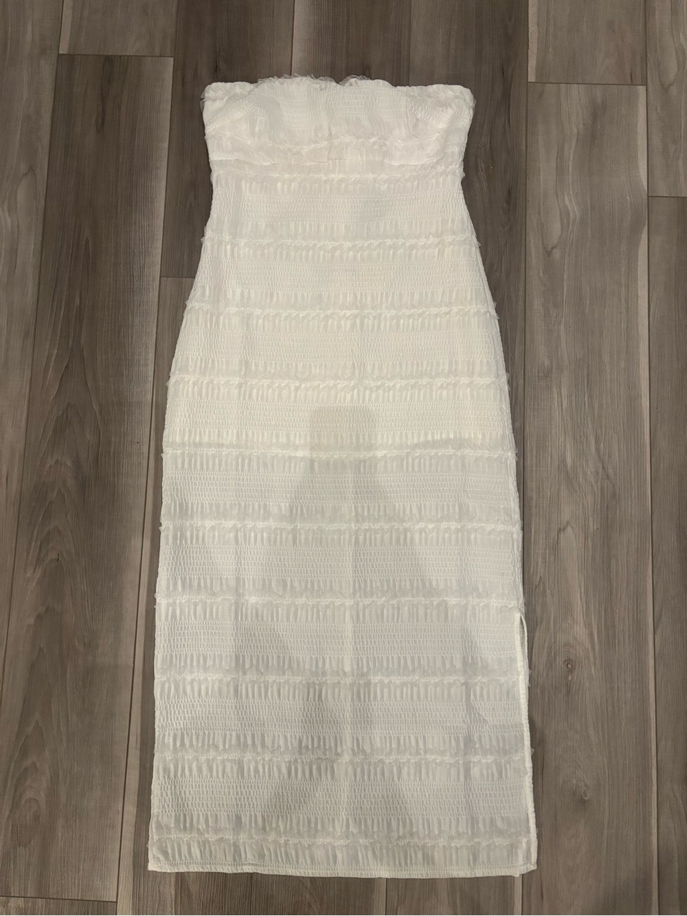NWT Strapless Anthropologie White Frilly Midi Dress